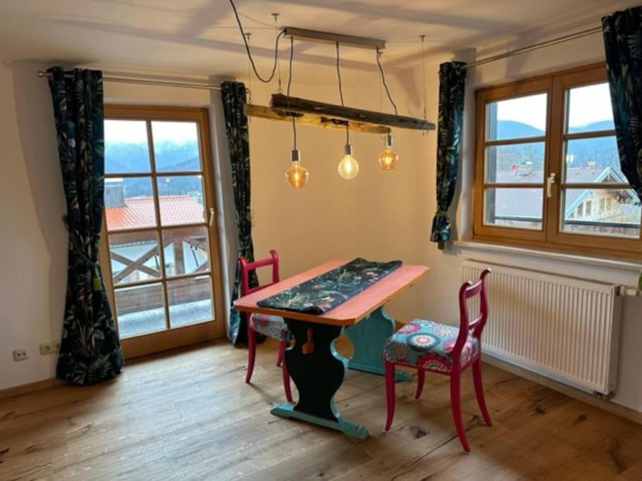 Charmante Farbenfrohe Wohnung Fuer Zwei フィッシュバッハウ エクステリア 写真